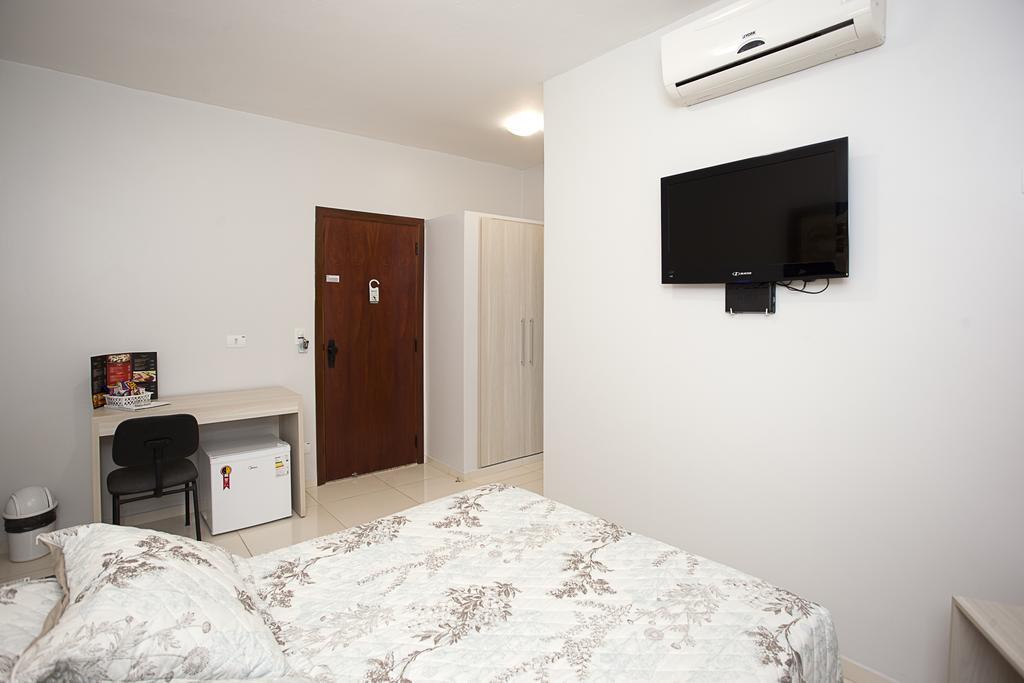 Alves Hotel Marília Eksteriør billede